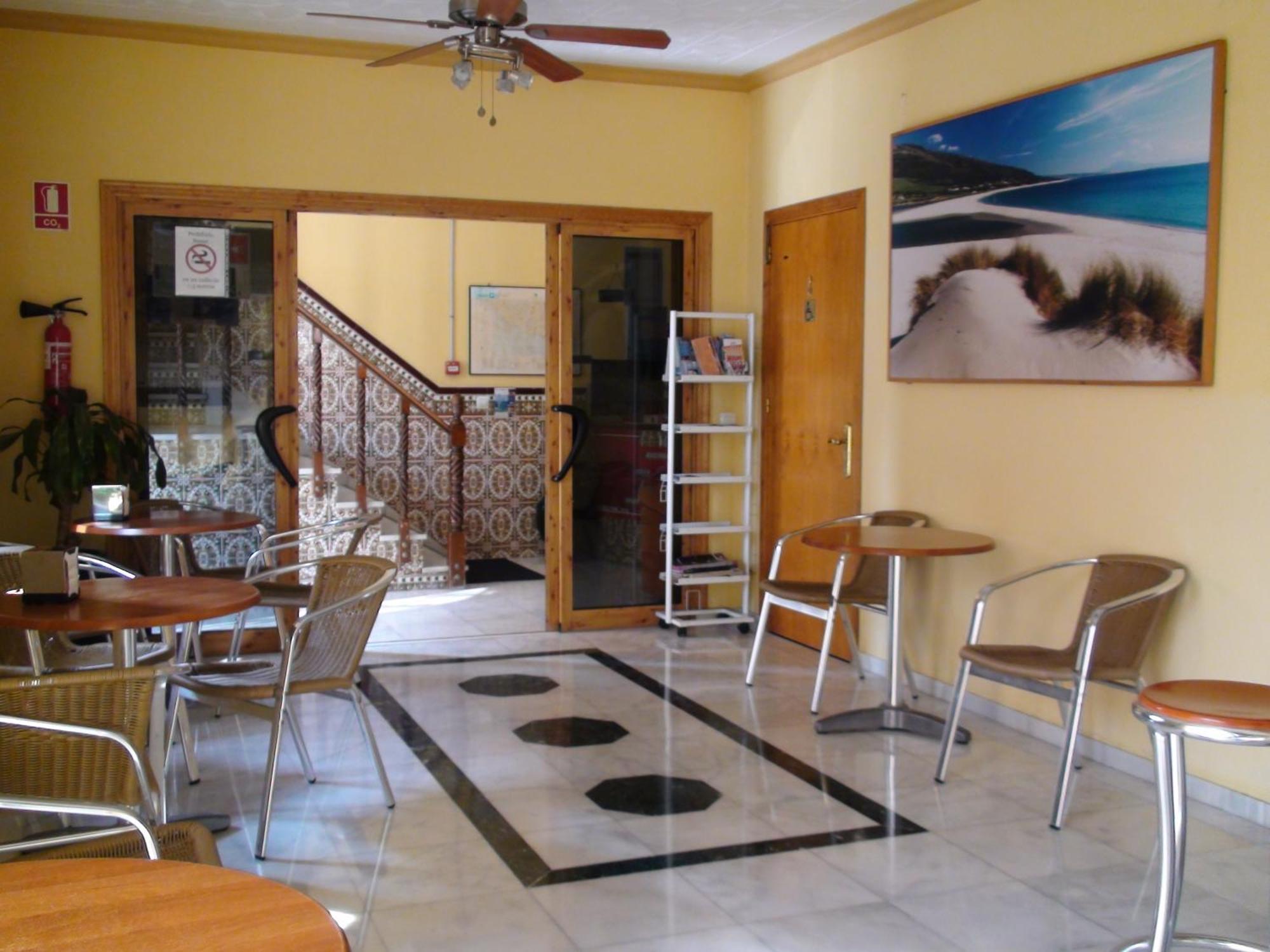Hostal Tarik Hotel Tarifa Buitenkant foto