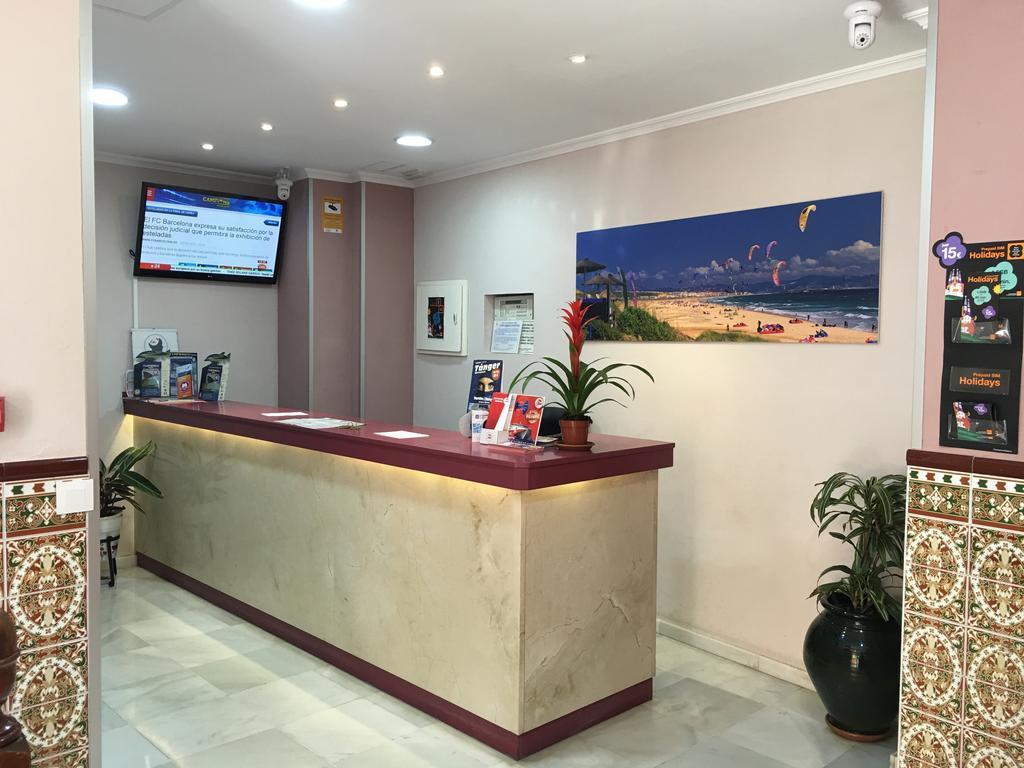 Hostal Tarik Hotel Tarifa Buitenkant foto